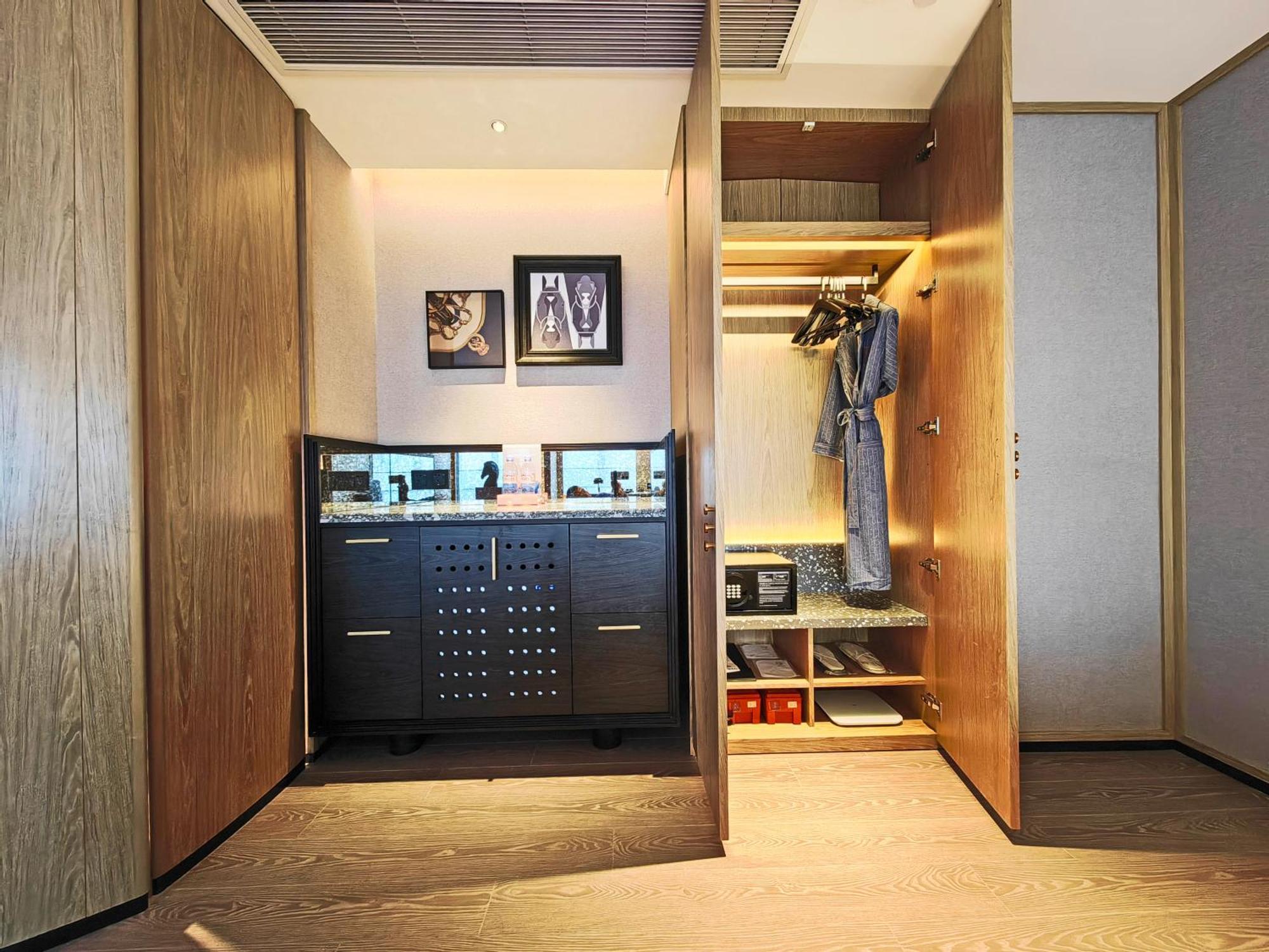 Arthur Hotel Luogang Xiangang Metro Guangzhou-Free Shuttle Bus For Canton Fair&Free Breakfast And Afternoon Tea Экстерьер фото